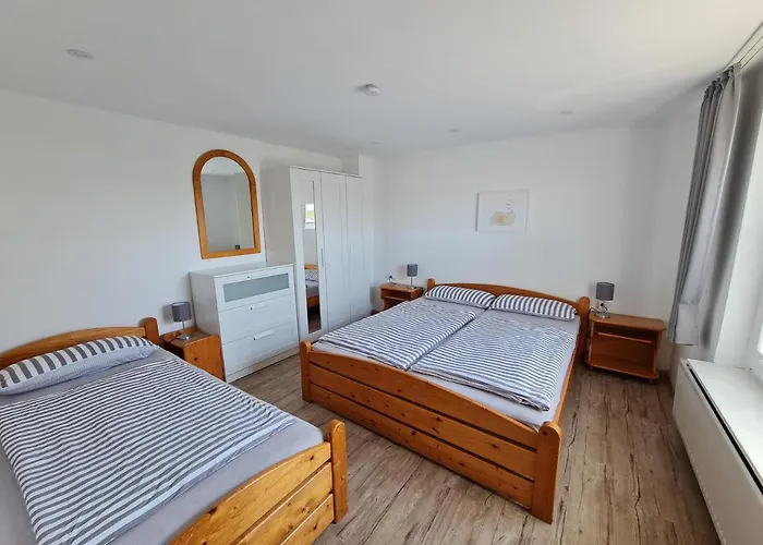 Haus Windjammer Апартаменты Нойхарлингерзиль